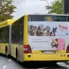 "Adoptuj mnie" - plakaty na tyskich autobusach