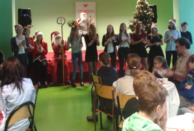 Mikołaje na motocyklach odwiedzili dzieci tyskiego Hospicjum - 3.12.2016